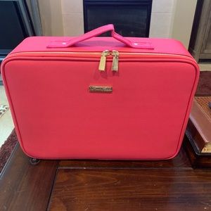 Travel Cosmetic Case